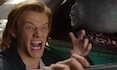 MacGyver http://www.ecranlarge.com/films/news/970479-macgyver-presente-son-pote-requin-poulpe-dans-la-bande-annonce-de-monster-trucks