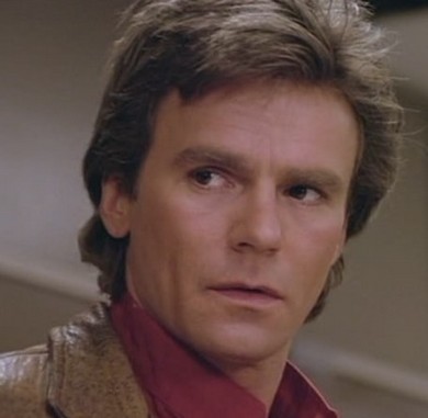 Angus MacGyver Trucs et Astuces - 1x18 Le Vilain Petit Canard - MacGyver