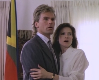 Angus MacGyver Trucs et Astuces - 3x05 Les Diamants du Ganastan - MacGyver et Nikki Carpenter