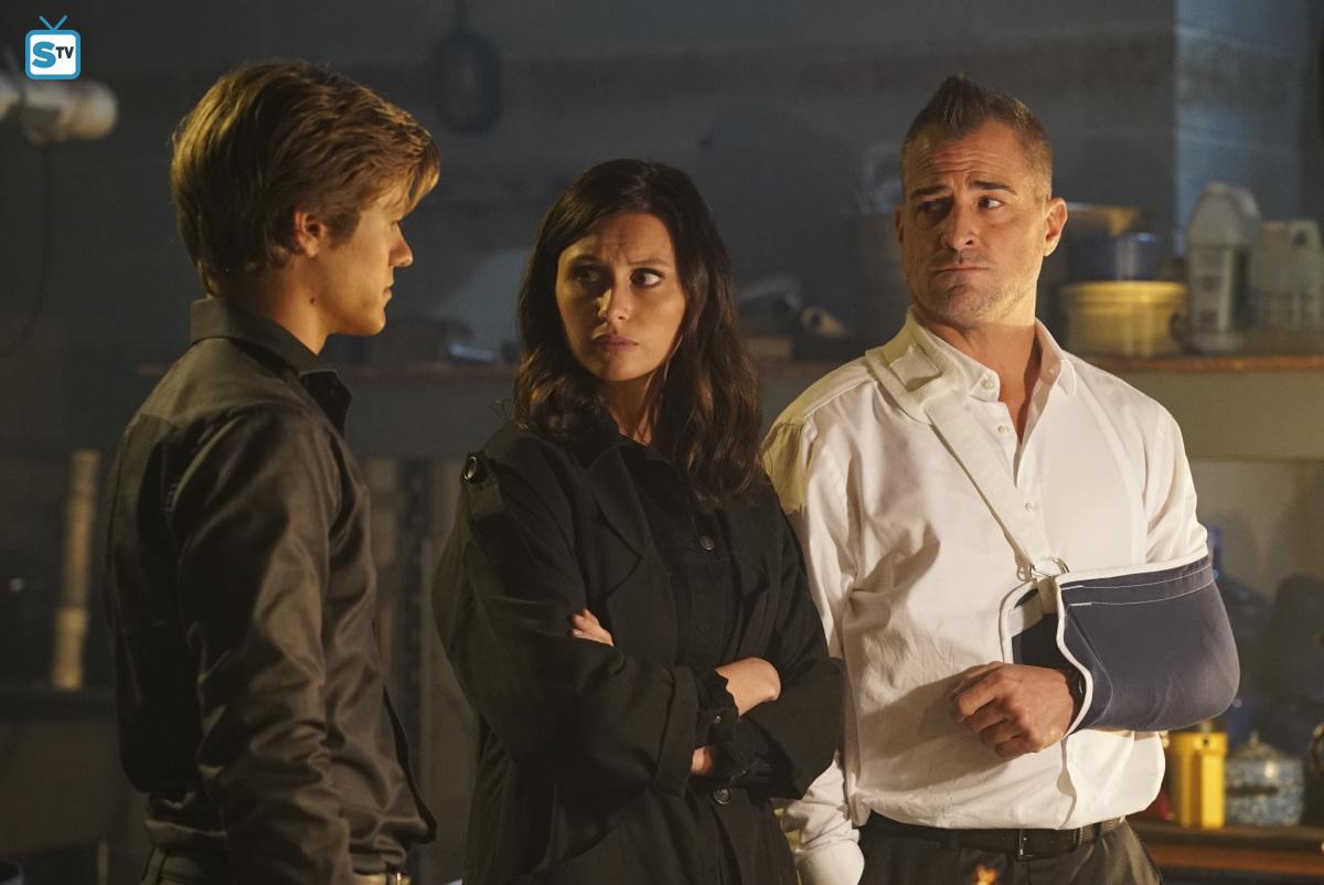 Angus MacGyver Trucs et Astuces - 1x19 Mes amis les geeks - MacGyver, Frankie, et Jack Dalton