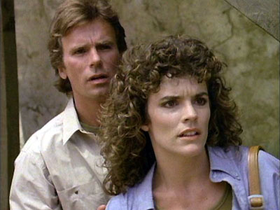 Angus MacGyver Trucs et Astuces - 1x02 Le Gantelet - MacGyver et Kate Connelly