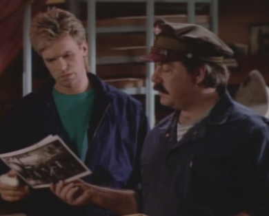 Angus MacGyver Trucs et Astuces - 4x06 Une Sacrée Famille - Mac et Jack Dalton