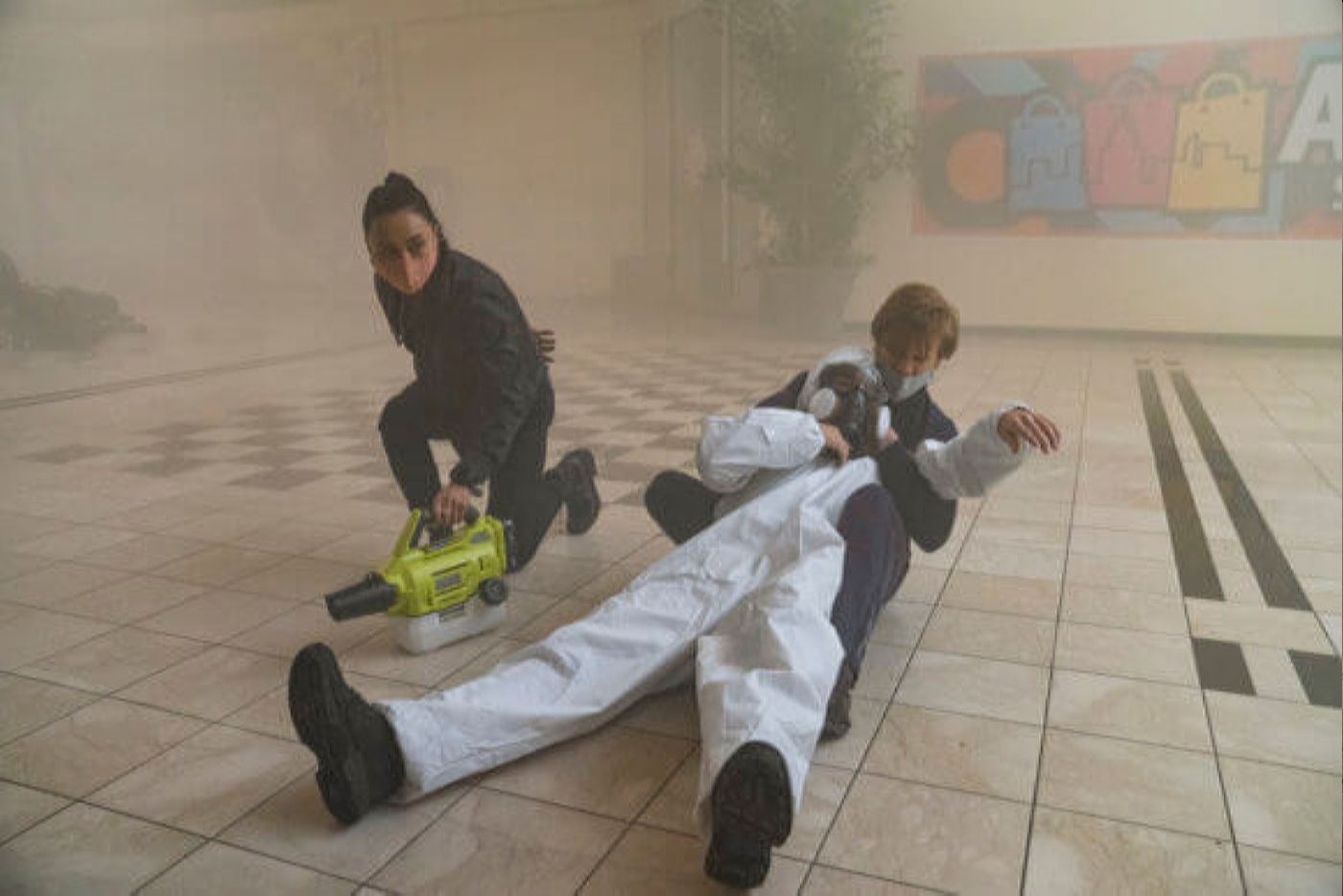 Angus MacGyver Trucs et Astuces - 5x06 Troubles de voisinage - 4